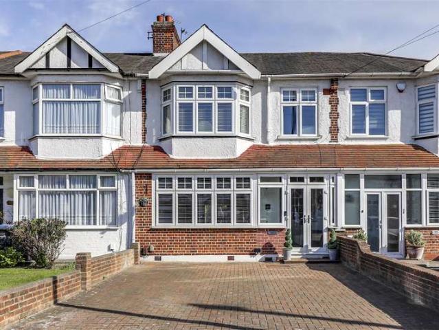 3 Bedroom Terraced House