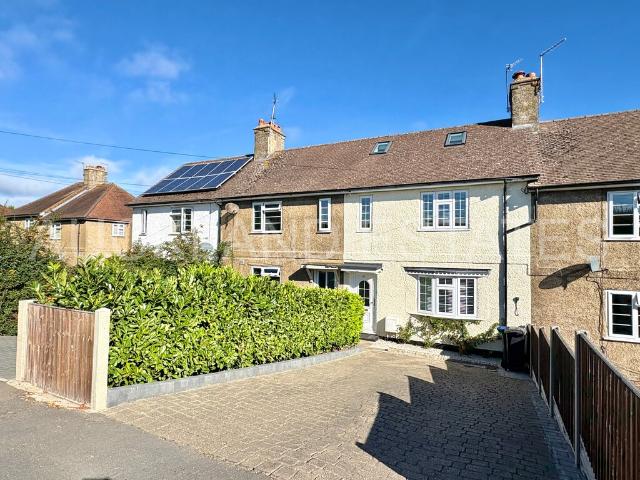 3 bedroom Terraced house for let