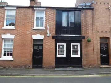 3 bedroom terraced house for rent in 26a Morton Street, Leamin.