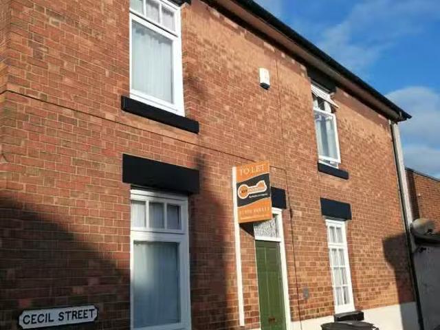 3 bedroom terraced house for rent in Cecil Street, Derby,, DE22