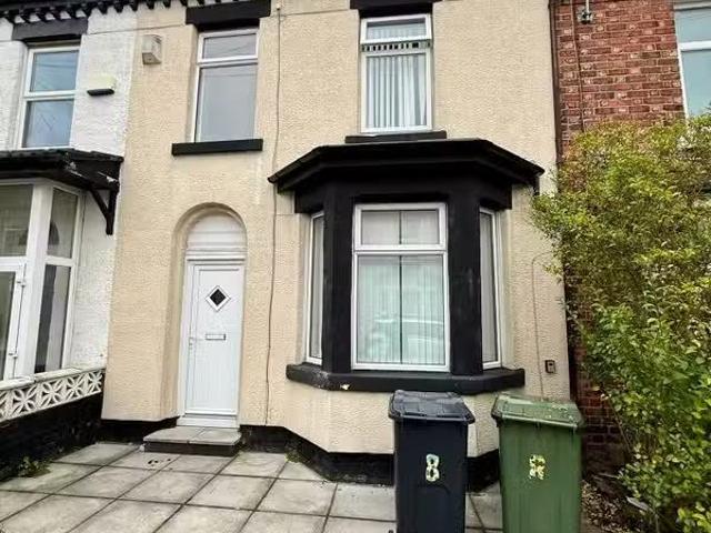 3 bedroom terraced house for rent in Charlotte Road, Wallasey.