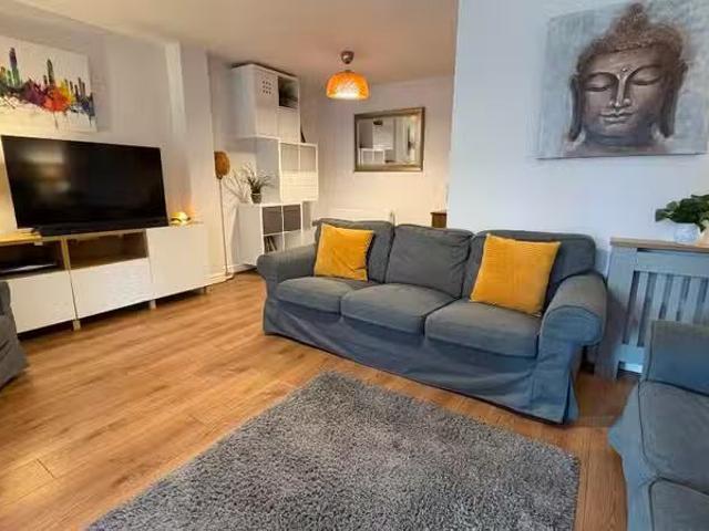 3 bedroom terraced house for rent in Clark Walk, CV37