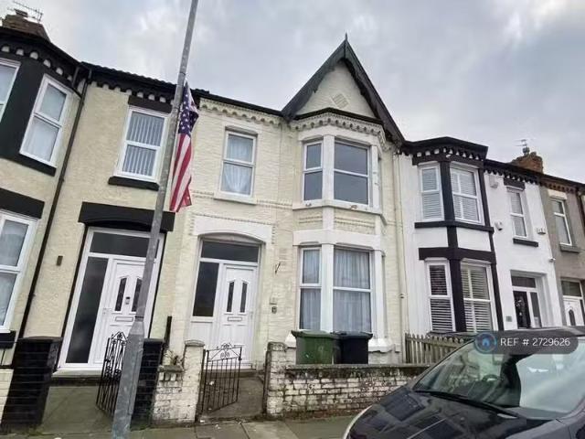 3 bedroom terraced house for rent in Albemarle Road, Wallasey.