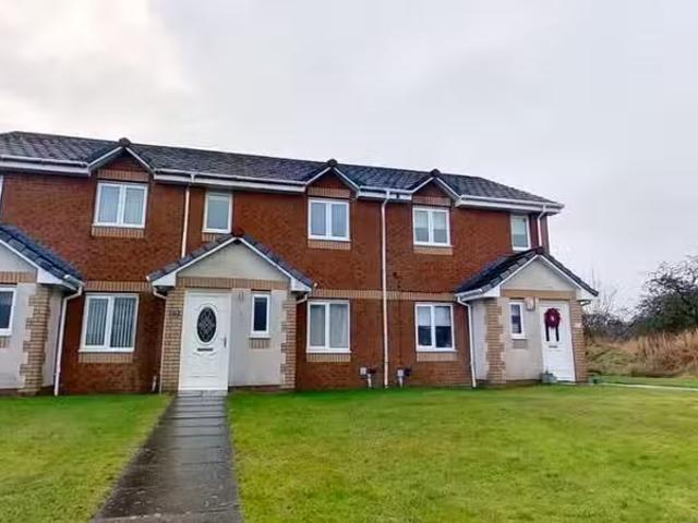 3 bedroom terraced house for rent in Allison Gardens, Blackrid.