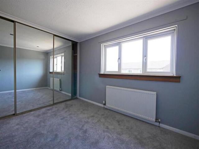 3 bedroom terraced house for rent in Alloway Gardens, Kirkintilloch, Glasgow, G66