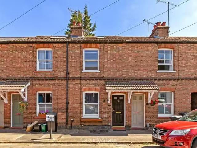 3 bedroom terraced house for rent in Arthur Road, St Albans, AL1