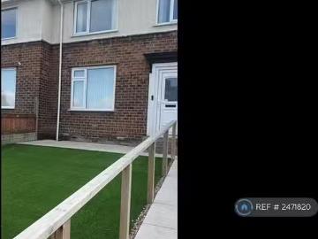 3 bedroom terraced house for rent in Borough Grove, Flint, CH6