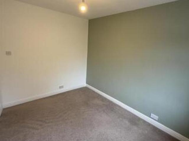 3 bedroom terraced house for rent in Bethune Avenue, Hull, HU4