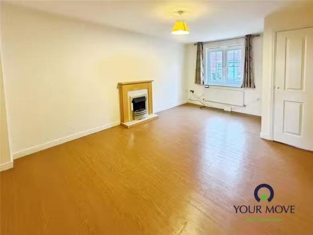 3 bedroom terraced house for rent in Brick Kiln Way, Bedworth.
