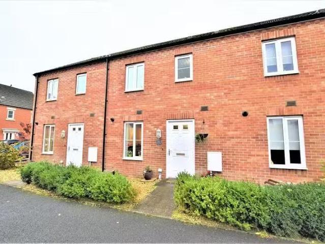 3 bedroom terraced house for rent in Goetre Fawr, Radyr, Cardi.