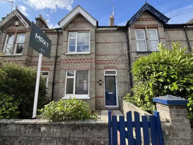 3 bedroom terraced house for rent in Garland Road, Poole,, BH15