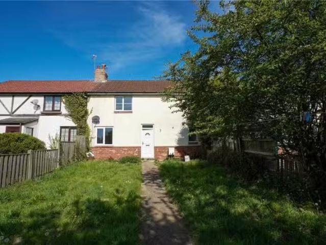 3 bedroom terraced house for rent in Granville Crescent, Stain.