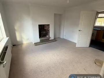 3 bedroom terraced house for rent in Griffe Head Crescent, Wyk.