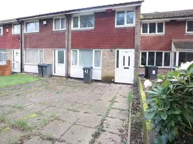 3 bedroom terraced house for rent in Doncaster Way, Birmingham.