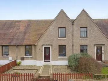 3 bedroom terraced house for rent in Dell Avenue, West Lothian.