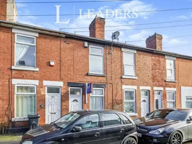 3 bedroom terraced house for rent in Holcombe Street, Derby, D.