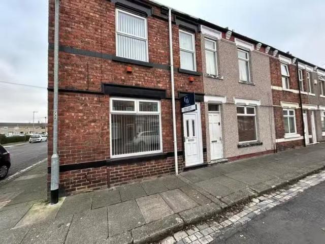 3 bedroom terraced house for rent in Hercules Street, Darlingt.
