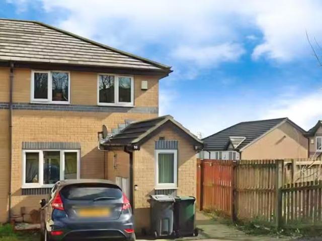 3 bedroom terraced house for rent in Idlethorp Way, Thorpe Edg.