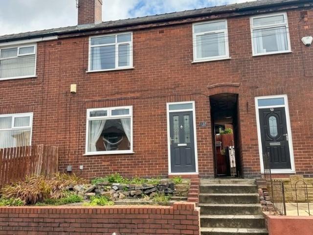 3 Bedroom Terraced House For Rent in Oaklands Road, Royton, Oldham