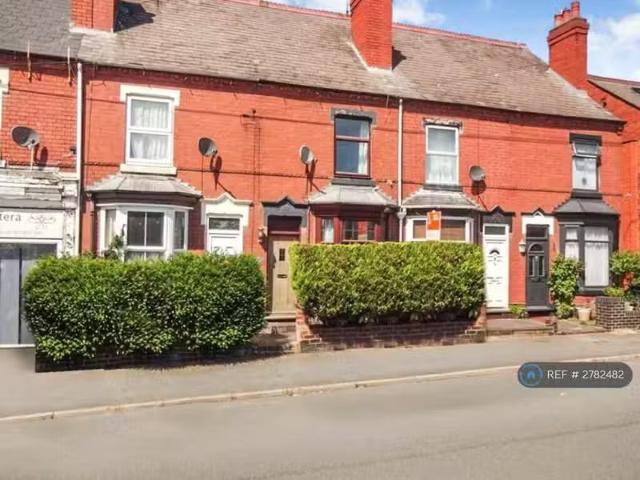 3 bedroom terraced house for rent in Offmore Road, Kidderminst.