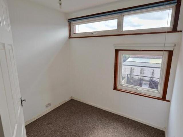 3 bedroom terraced house for rent in Osprey Close, Walsgrave Coventry Close to UHCW, CV2