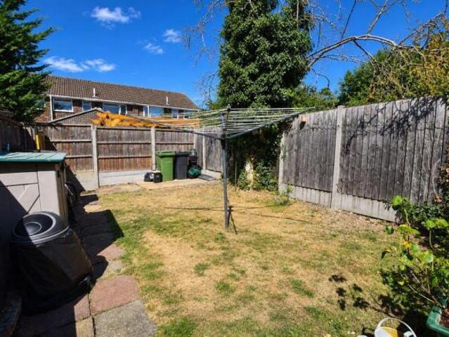 3 bedroom terraced house for rent in Lenside Drive, Bearsted, ME15
