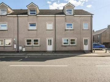 3 bedroom terraced house for rent in Main Street, Frizington.