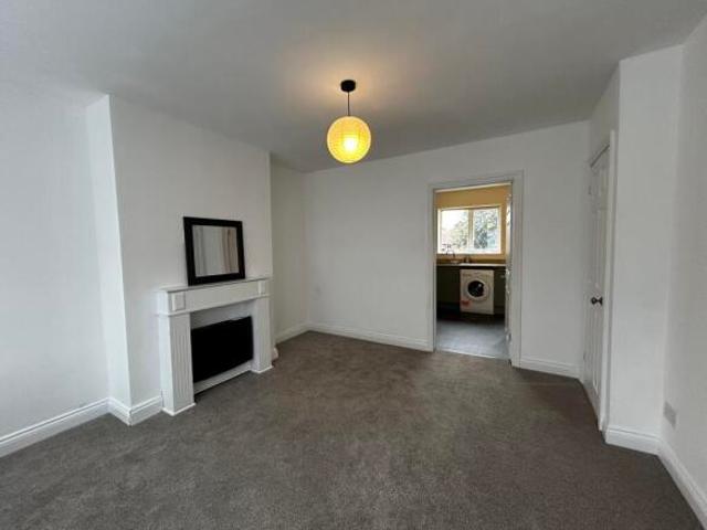 3 bedroom terraced house for rent in Somerford Road, Weoley Castle, Birmingham, B29