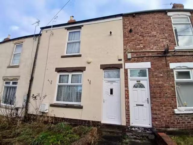 3 bedroom terraced house for rent in Poplar Terrace, West Corn.