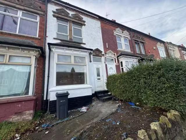 3 bedroom terraced house for rent in Portland Road, Edgbaston.