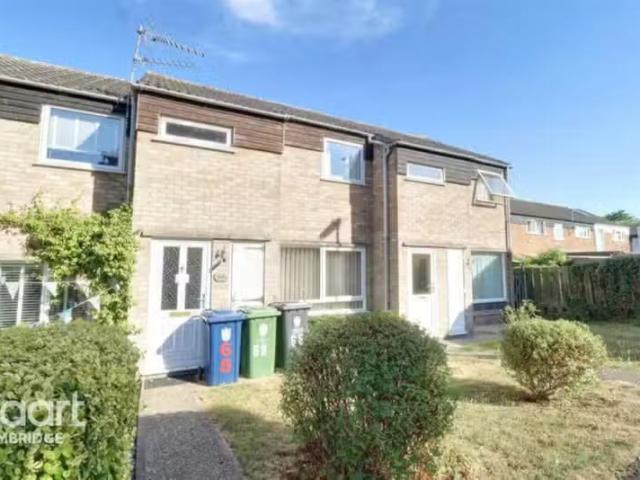 3 bedroom terraced house for rent in Pheasant Rise, Cambridge.