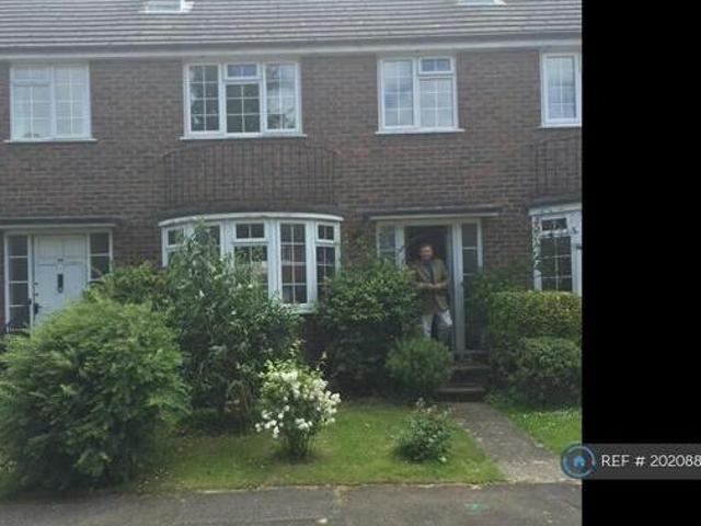 3 Bedroom Terraced House For Rent In Rye