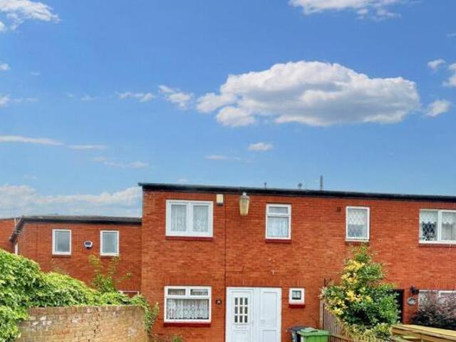 3 Bedroom Terraced House For Rent In Washington, Tyne And Wear