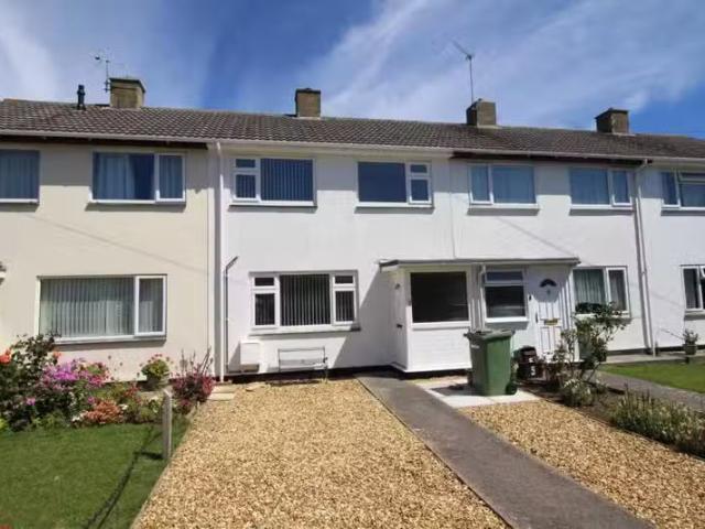 3 bedroom terraced house for rent in Winscombe Court, Frome, B.