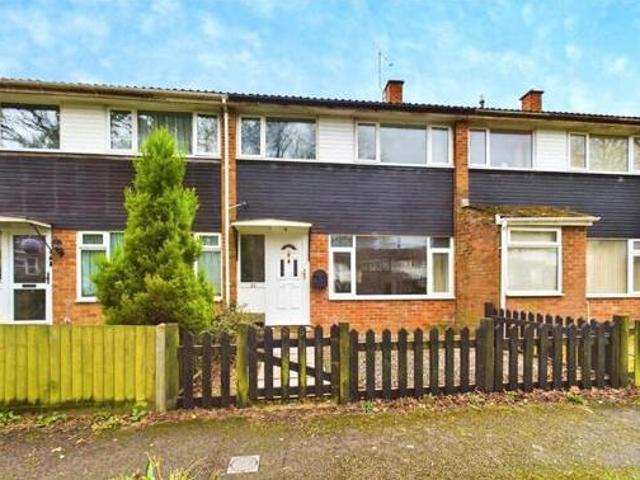 3 Bedroom Terraced House For Rent In Tadley, Hampshire