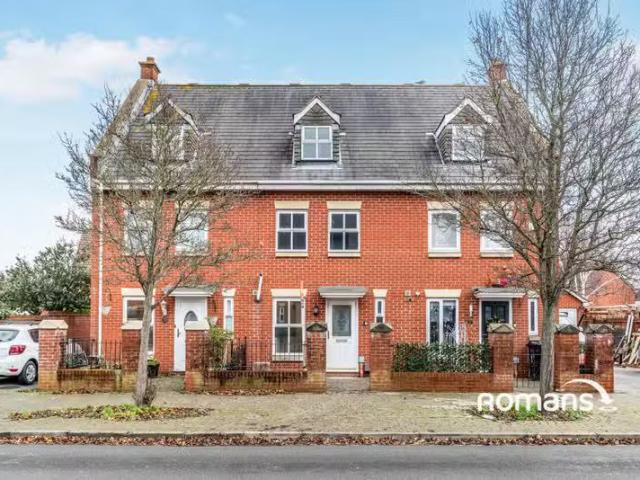 3 bedroom terraced house for rent in Vale Mill Way, WESTON SUP.