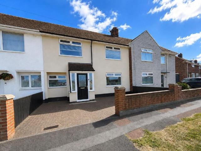 3 bedroom terraced house for sale