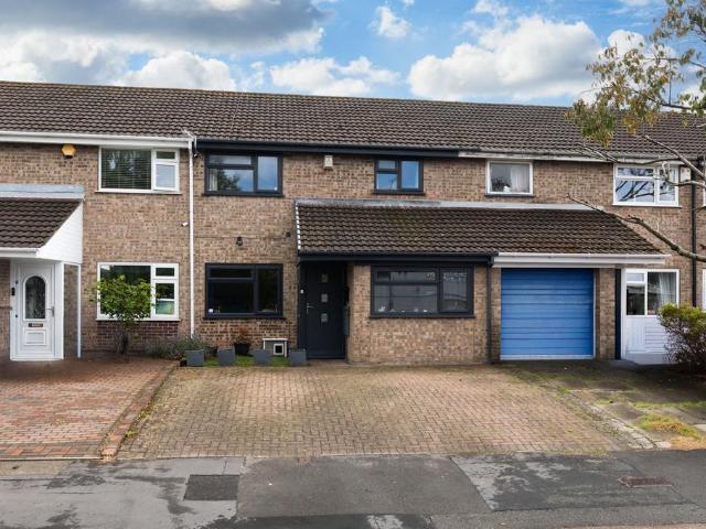 3 bedroom terraced house for sale