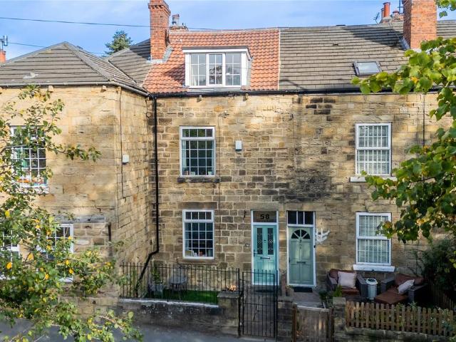 3 bedroom terraced house for sale