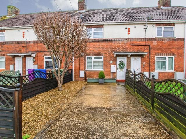 3 bedroom terraced house for sale