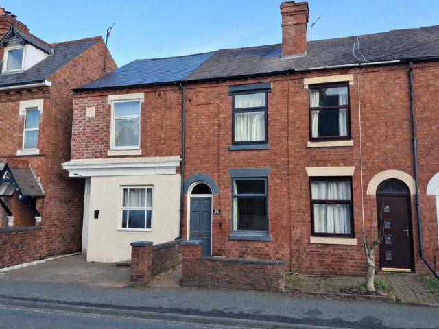 3 bedroom terraced house for sale