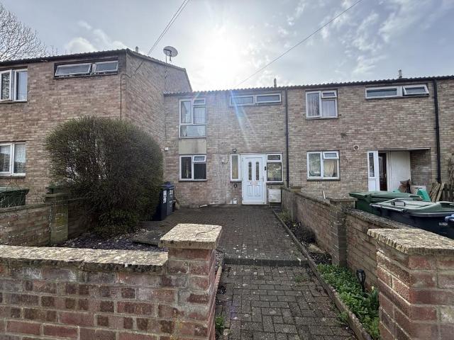 3 bedroom terraced house for sale