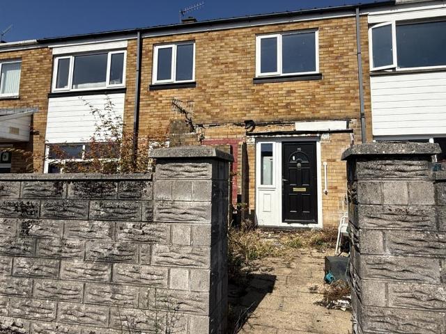 3 bedroom terraced house for sale