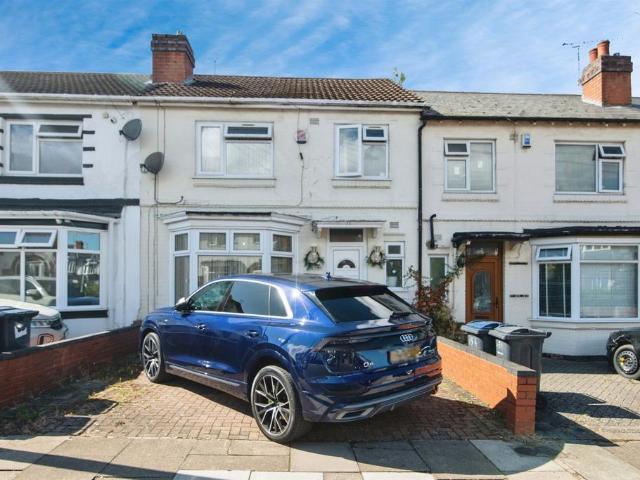 3 bedroom terraced house for sale