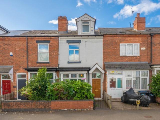 3 bedroom terraced house for sale