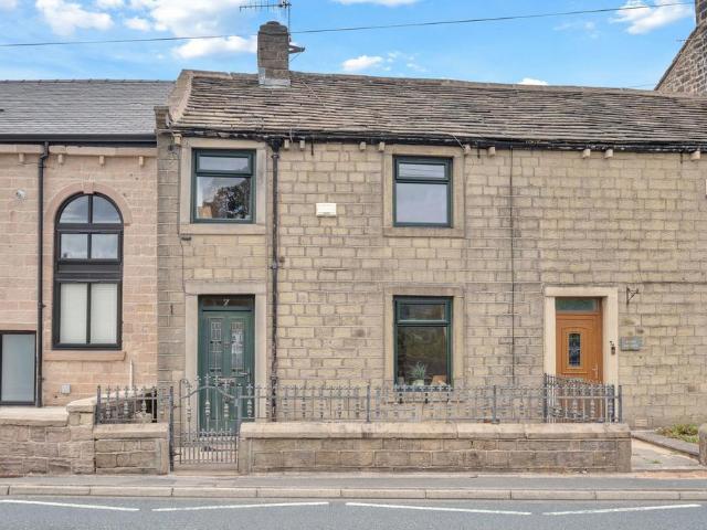 3 bedroom terraced house for sale