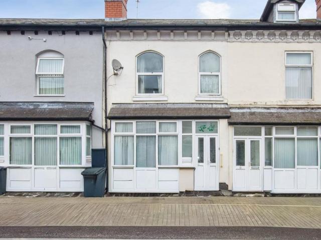 3 bedroom terraced house for sale