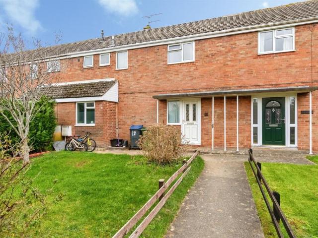 3 bedroom terraced house for sale