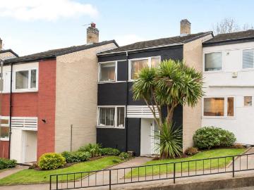 Southfields, SW18, Battersea Reach, London, Greater London