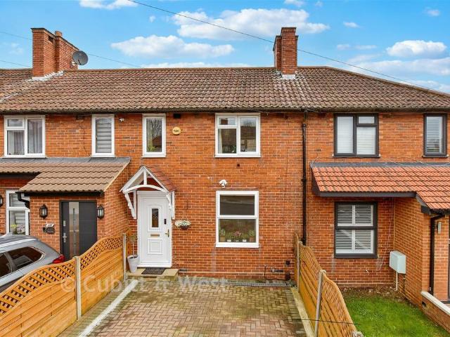 3 bedroom terraced house for sale
